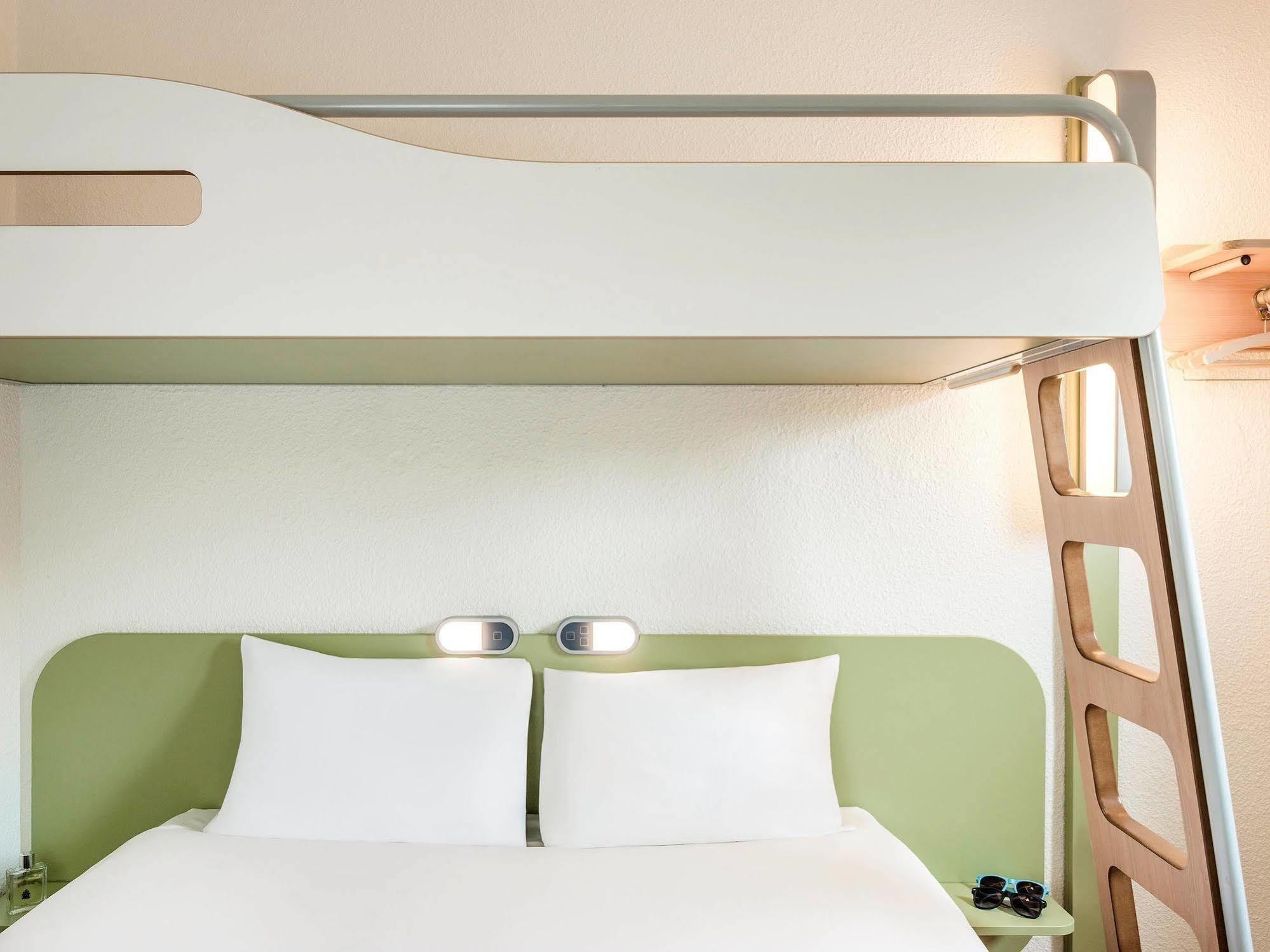 Ibis Budget Argenteuil Bords De Seine Exteriör bild
